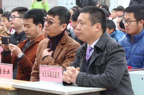 北大白癜风医院播撒爱心阳光 关爱留守儿童