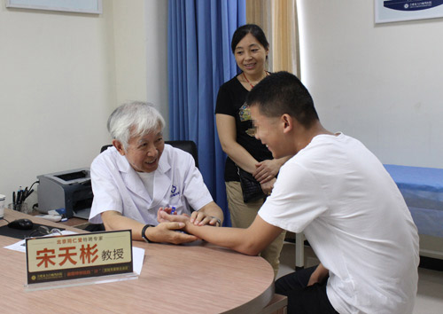 【现场直击】京皖专家· 联合会诊祛白(第2日)